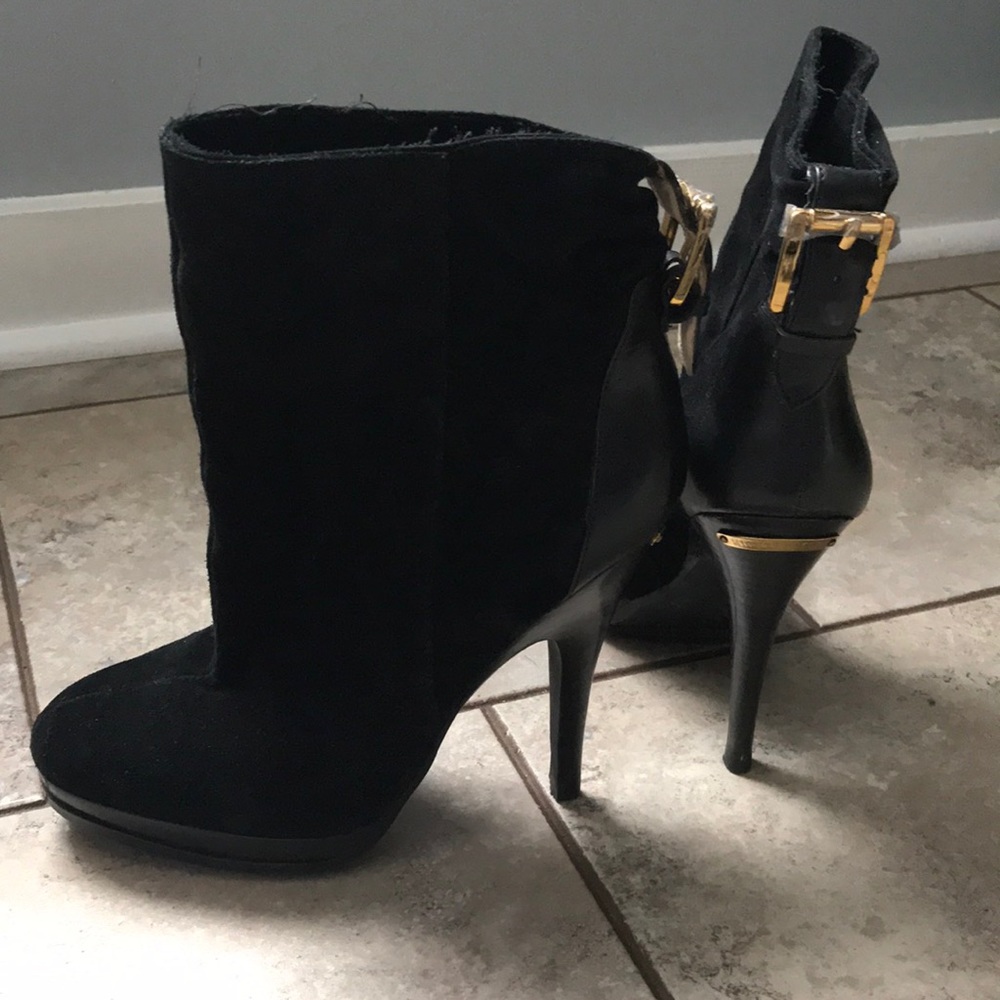 Michael Kors Black Suede booties size 6.5